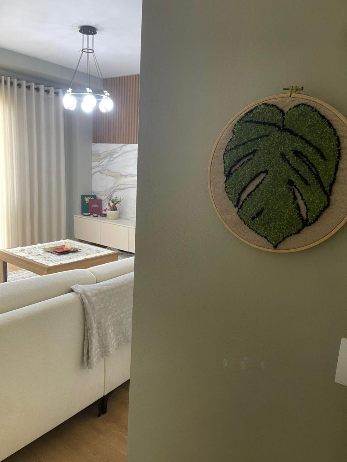 Garden Building Luxury Apartment ティラナ エクステリア 写真